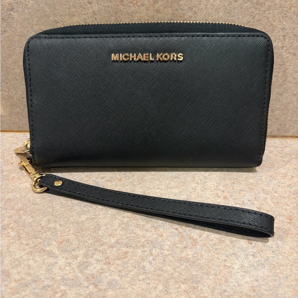 Michael Kors Black Gold Wallet Wrislet